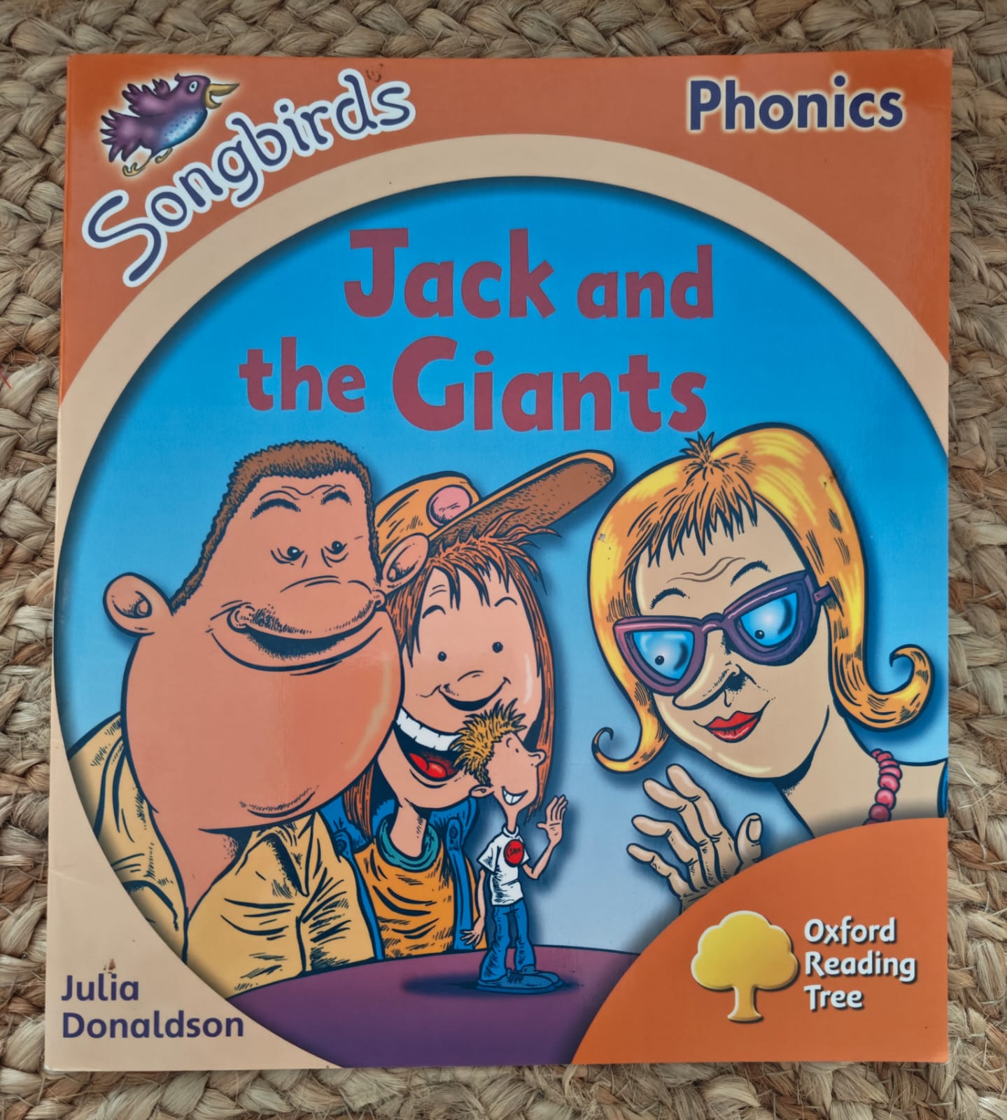 Oxford Reading Tree Songbirds Phonics: Level 6 : Jack and the Giants