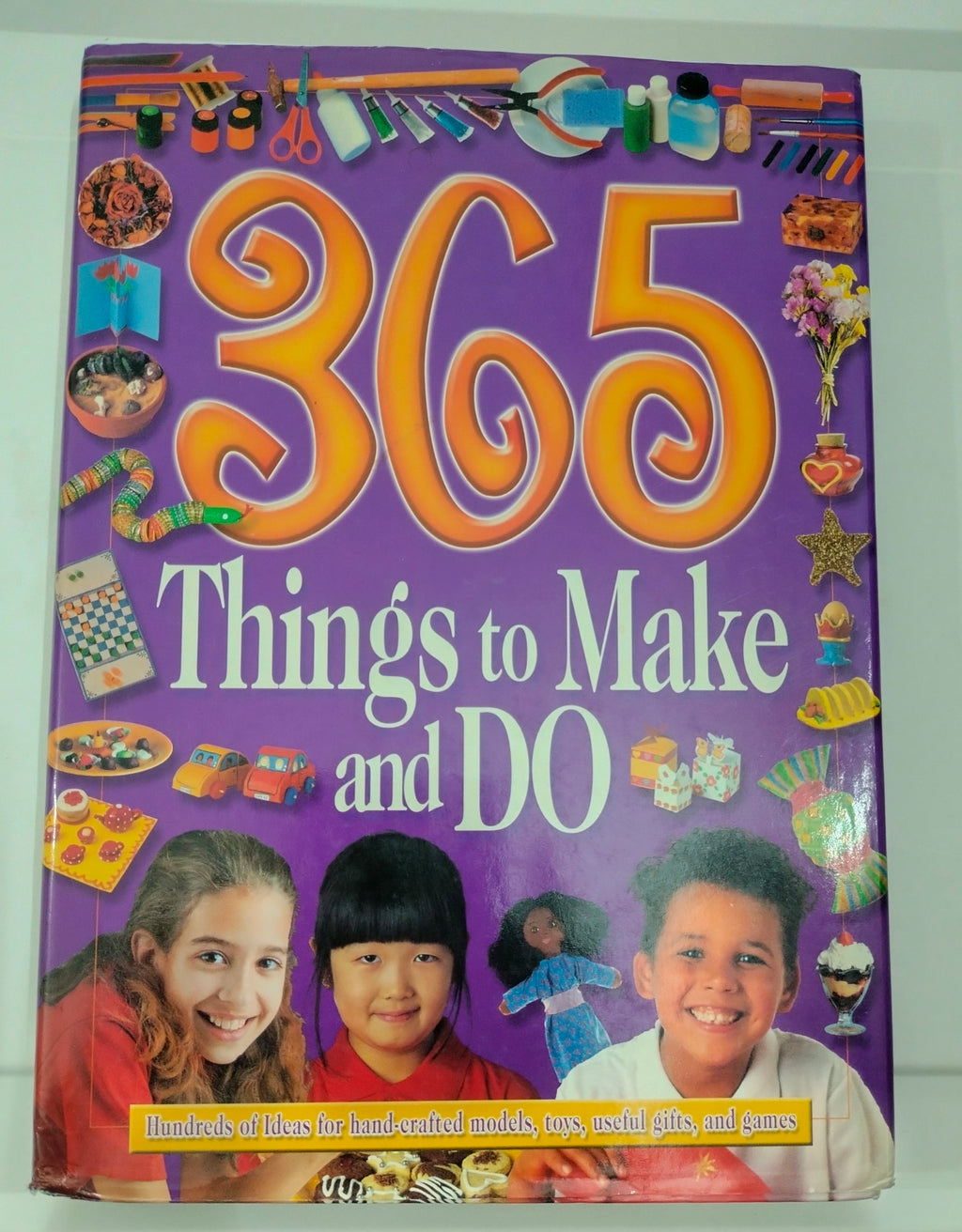 365 Things to Make and Do
