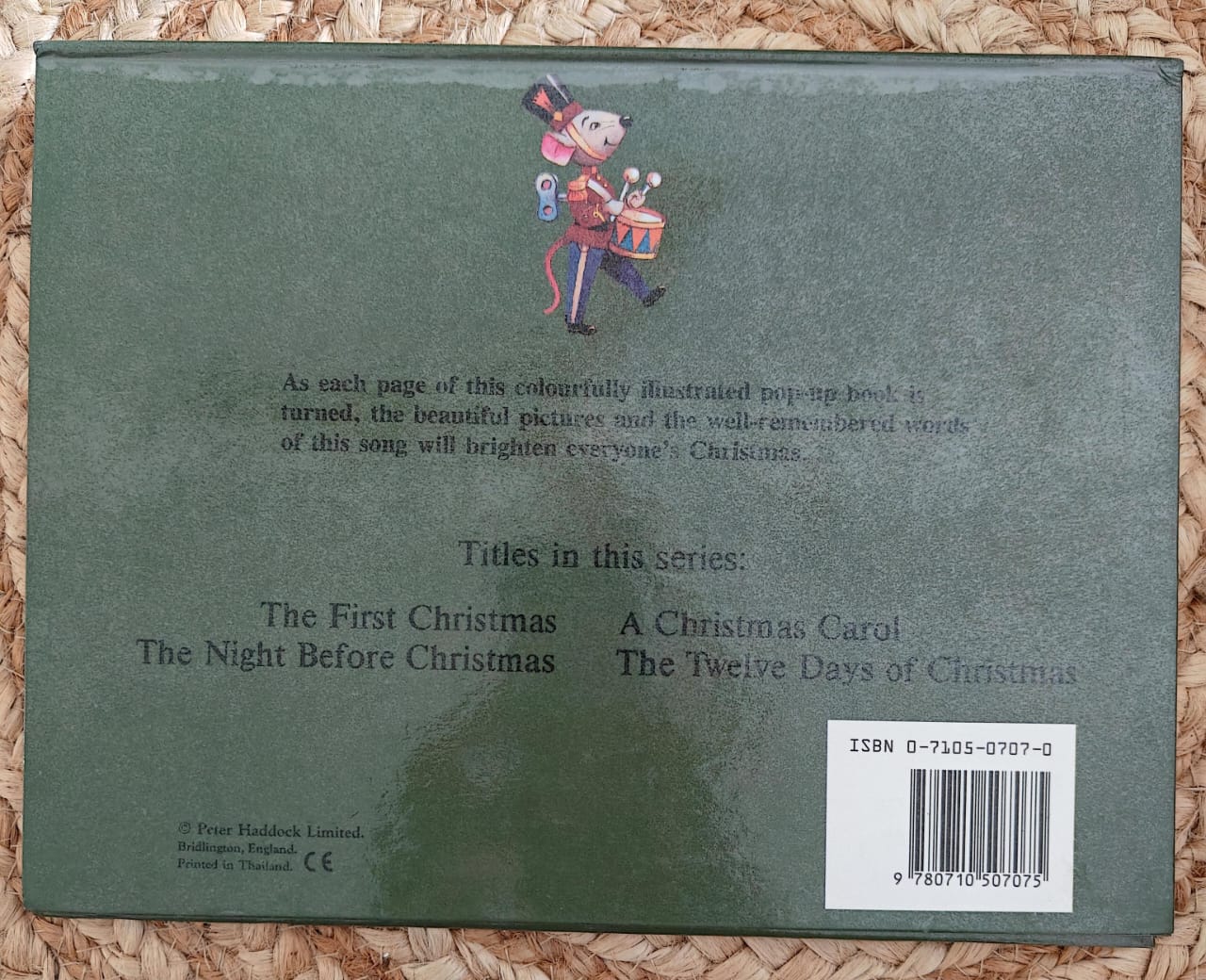 The 12 Days of , Christmas - A Pop-Up Christmas Classic