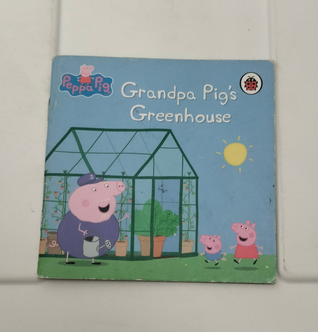 Peppa Pig Tiny Paperbacks