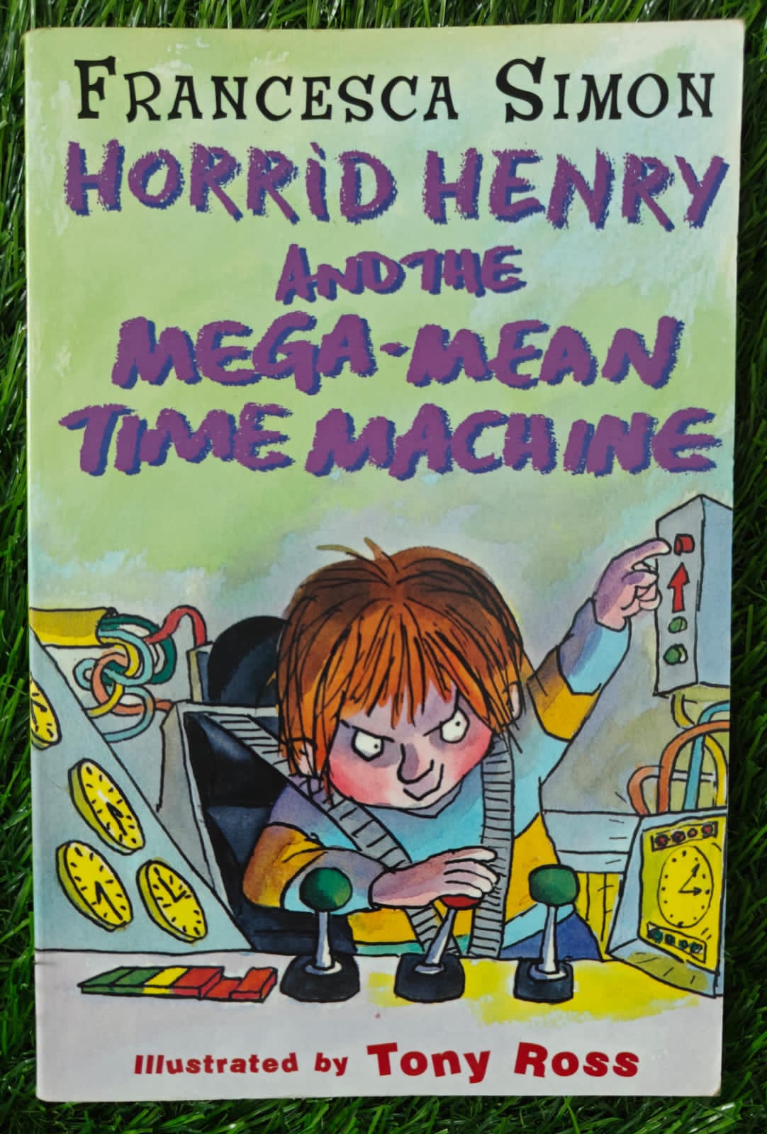 Horrid Henry and the Mega-Mean Time Machine