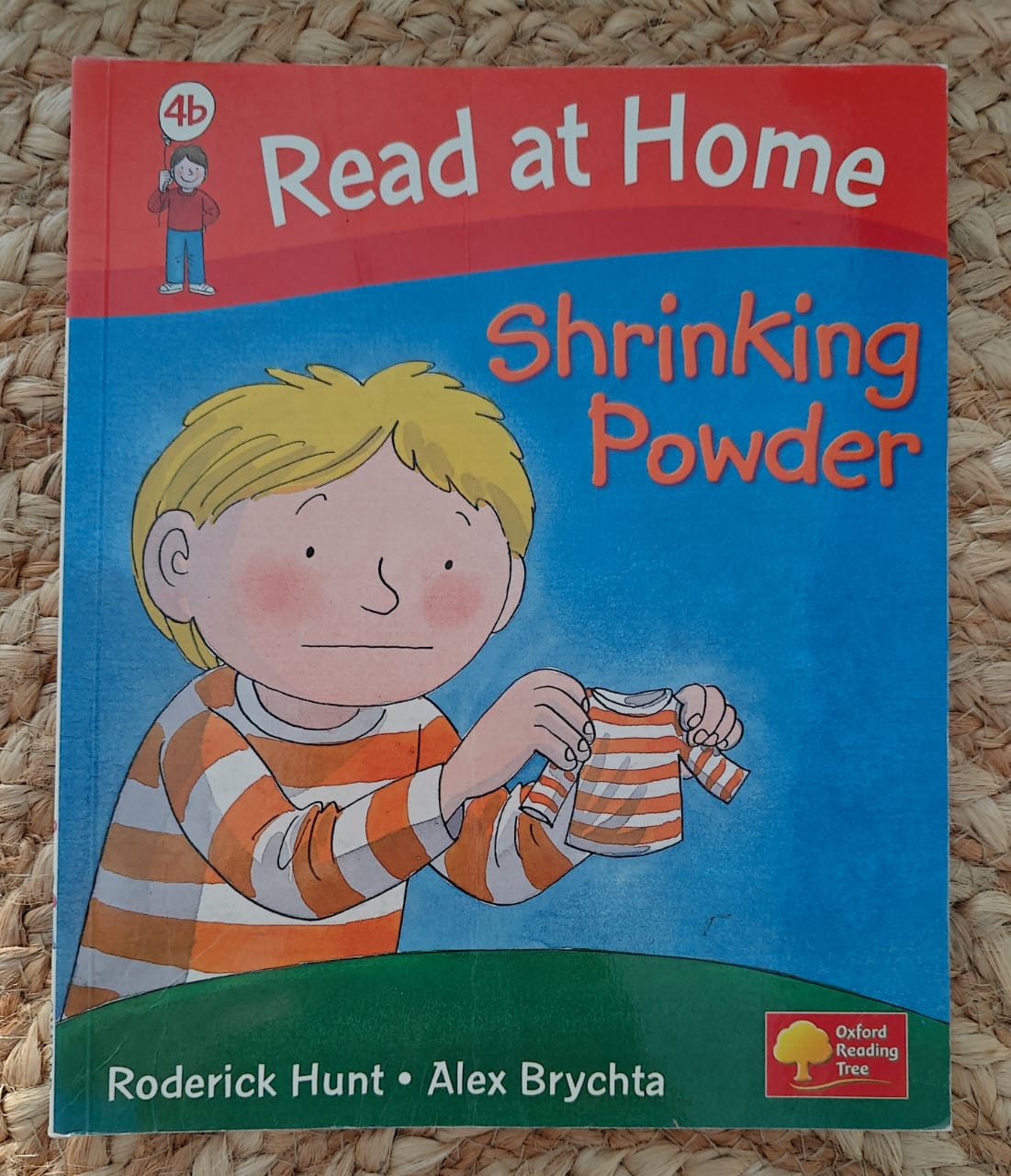 Shrinking Powder Read At Home Level 4b