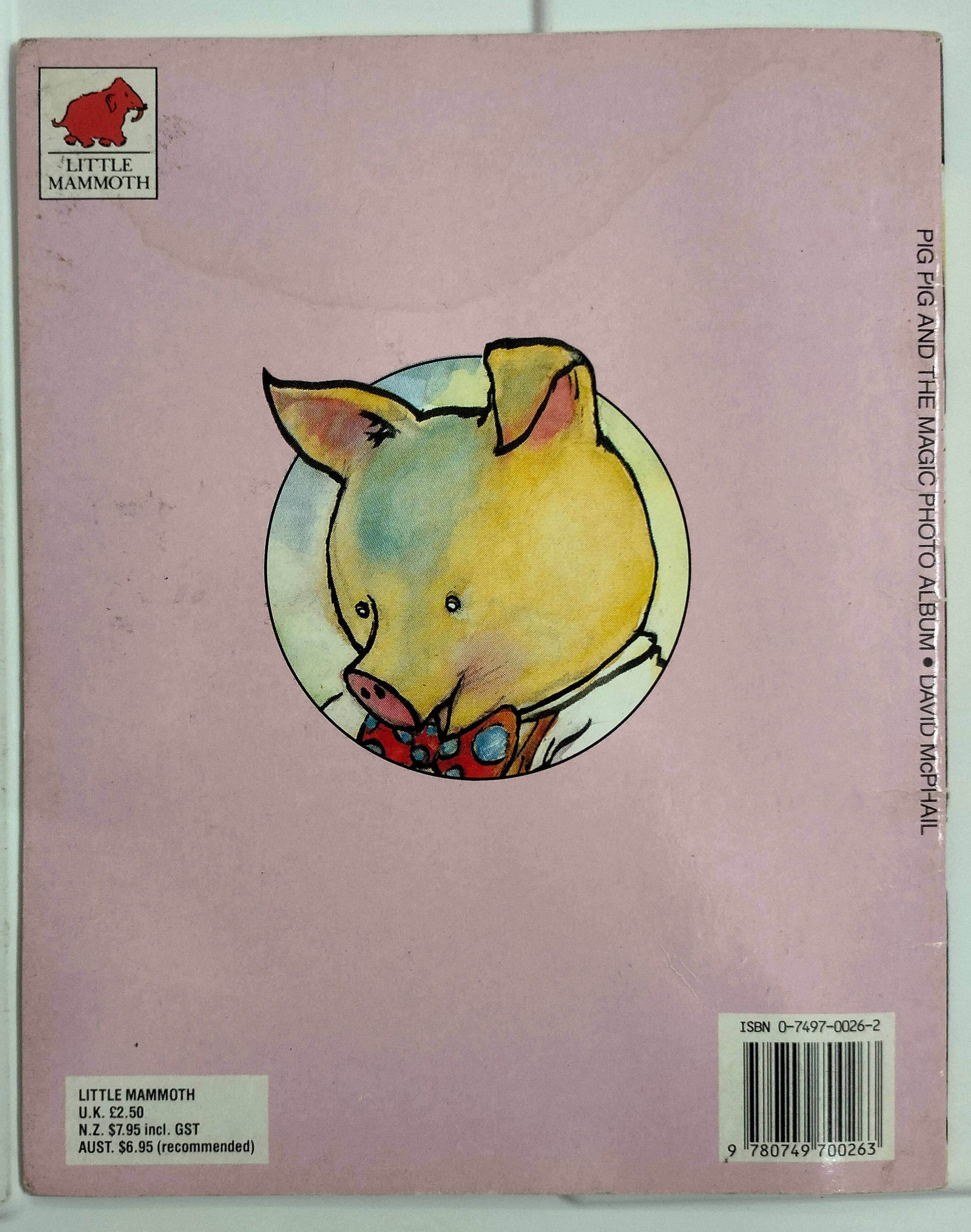 Pig Pig and the Magic Photo Album