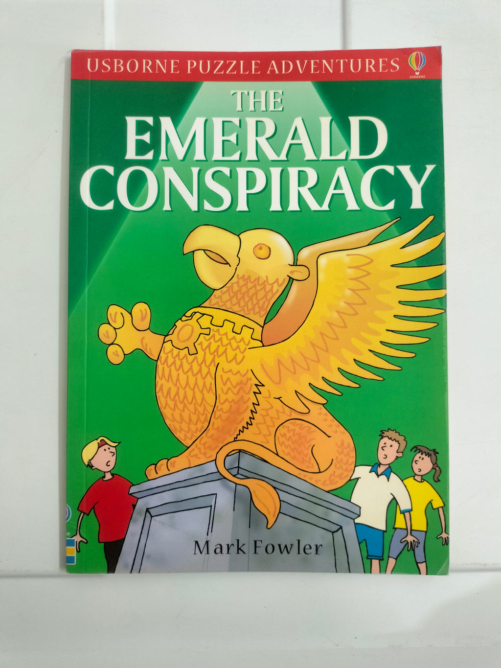 Usborne Puzzle Adventure - The Emerald Conspiracy
