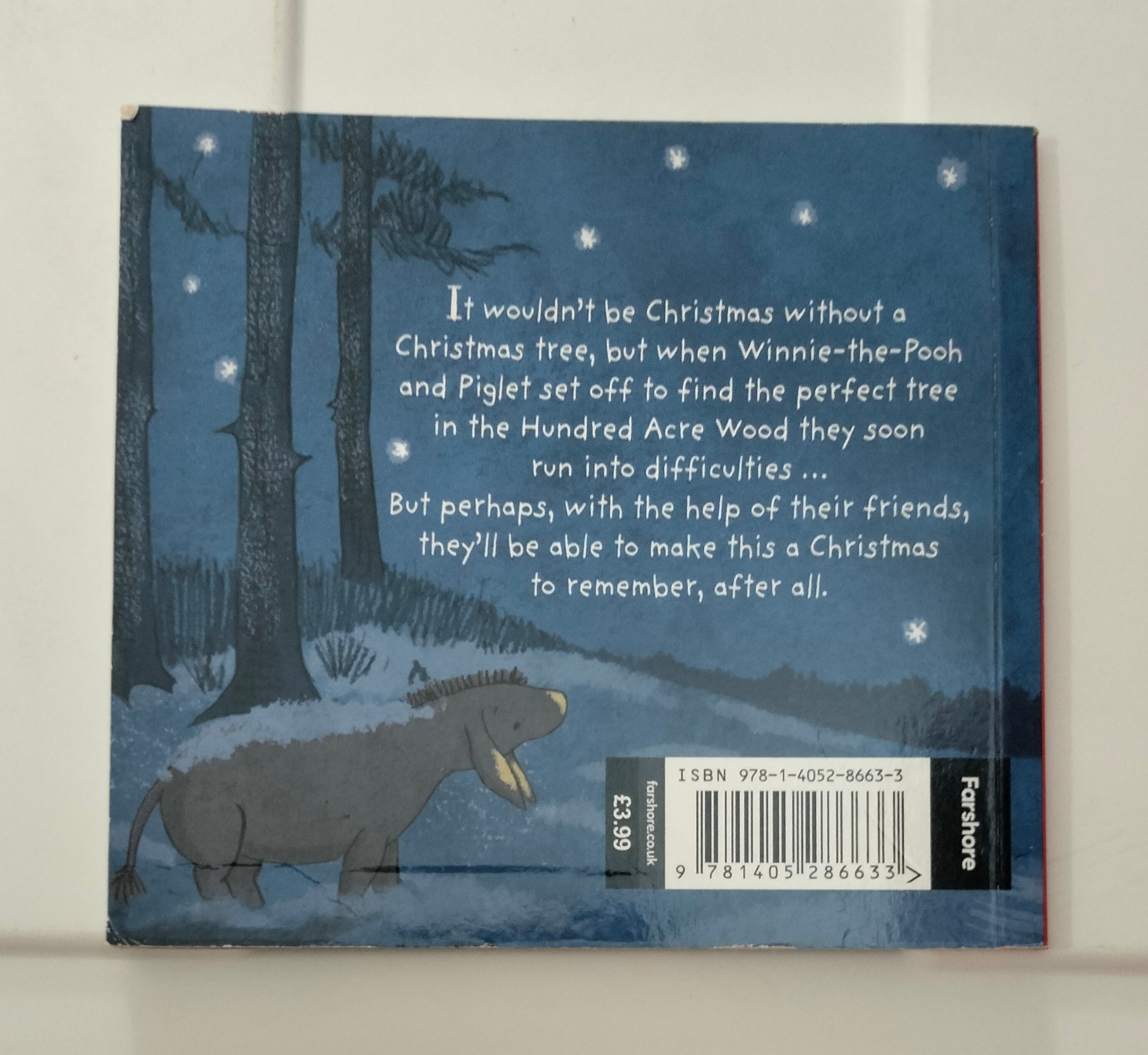 Winnie the Pooh - A Tree for Christmas