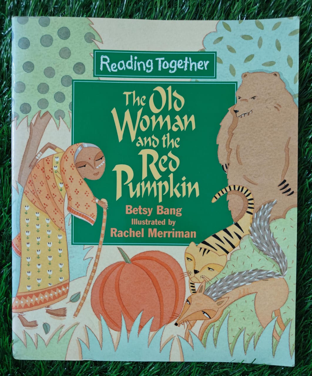 The Old Women and the Red Pumpkin